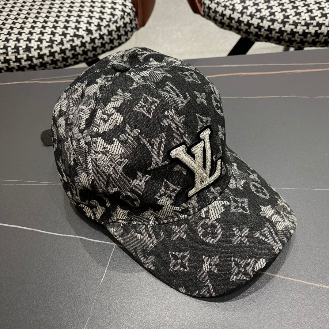 Louis Vuitton Caps